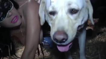 Veiled temptress enjoying herself with a sultry beast right here